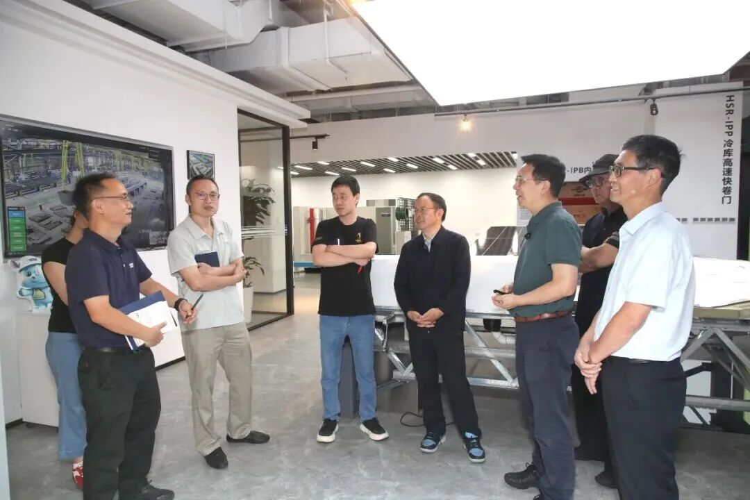 浙大建工学院陈海荣书记、浙大教授童根树一行参访欧本钢构建筑集团